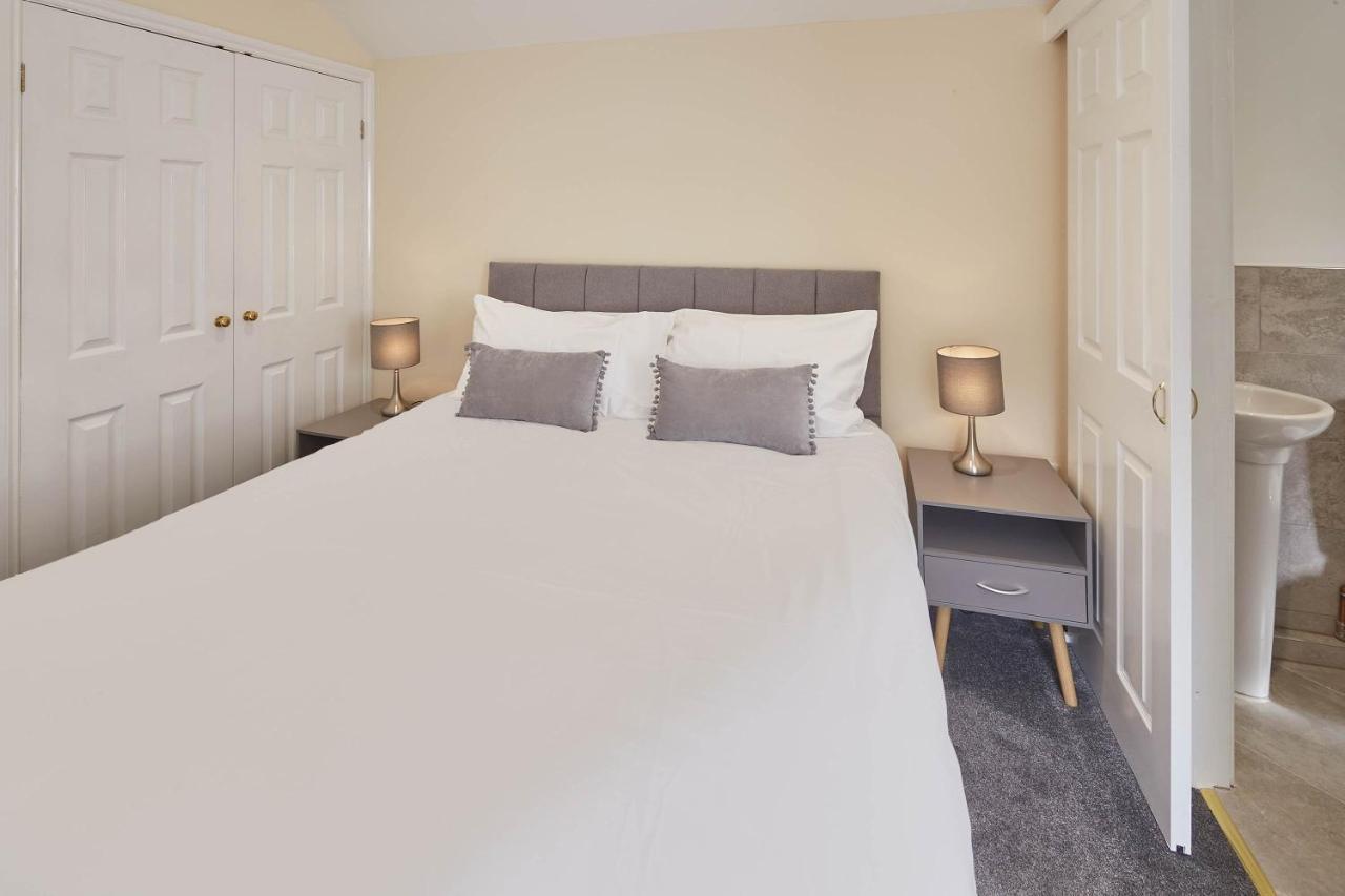 Host & - The At Bagdale Hall Holiday home Whitby